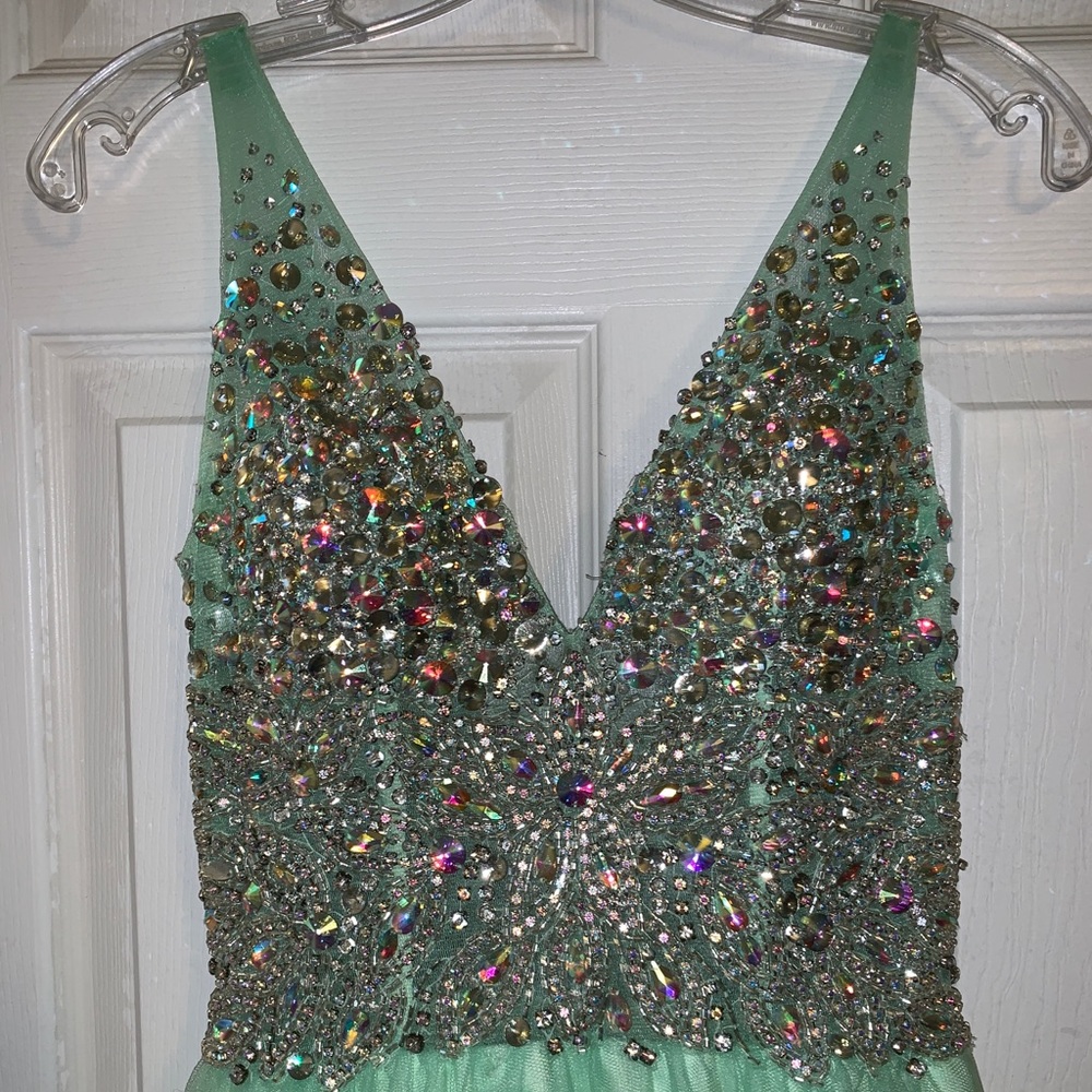 ✨PROM DRESS✨ - Picture 2 of 5